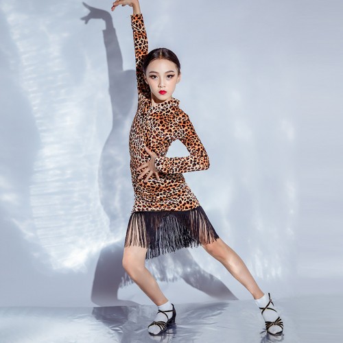 Girls leopard black velvet latin dance dresses stage performance modern tassels latin long sleeves ballroom dance costumes for kids 